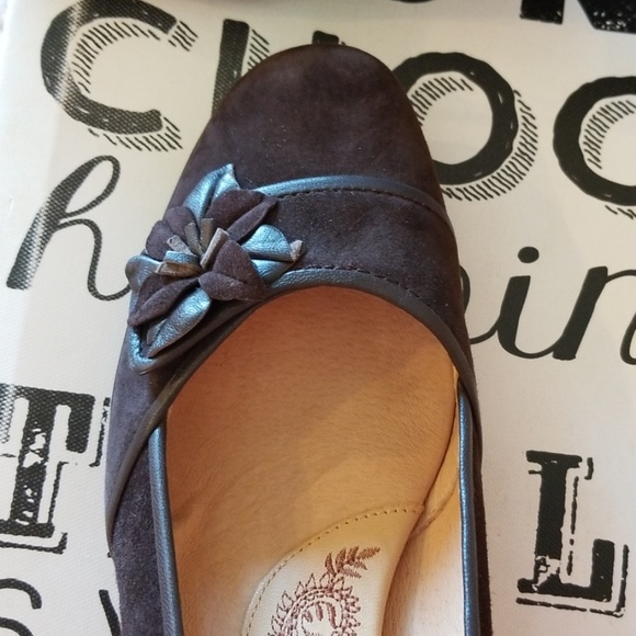 🙀Never worn Sofft brown pumps🙀 - Picture 2 of 7